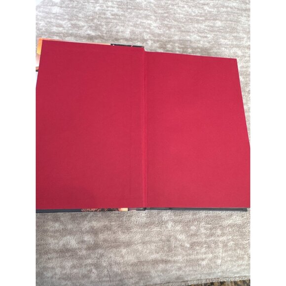 New The Action Bible God's Redemptive Story Graphic Novel Style - Picture 2 of 8